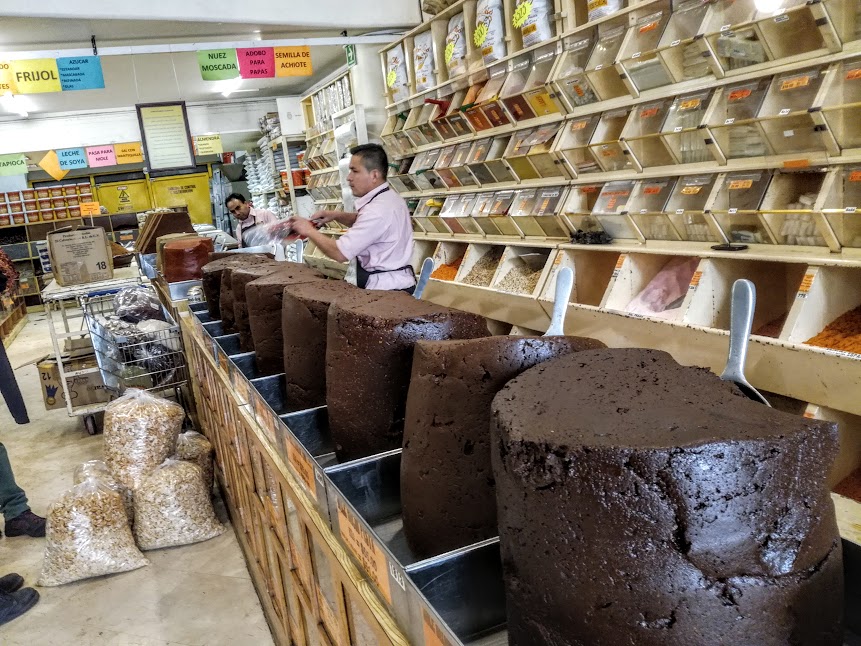 San Pedro Atocpan (délégation de Milpa Alta) est aussi connue pour être la capitale du mole, sorte de sauces allant du rouge foncé au brun servies sur de la viande. Elles se déclinent en plusieurs saveurs (Photo FC)