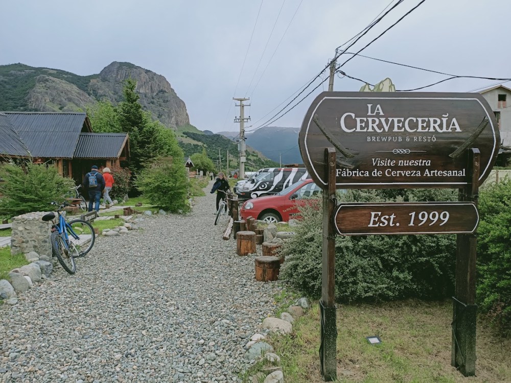El Chaltén is located in Santa Cruz Province, southern Argentina, within Los Glaciares National Park, near the Chilean border. The village is known for its spectacular landscapes and hikes around Mount Fitz Roy and Cerro Torre. Photo © François Collombet
